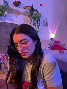 Lia flowers online show from 28, 1, 2025