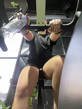 Lia flowers online show from 14, 3, 2025