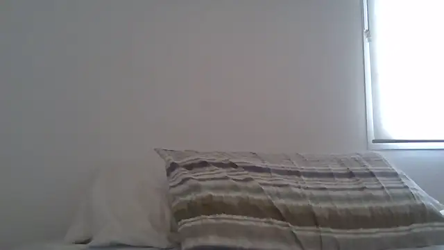 zorritasuperhot online show from 25, 4, 2026