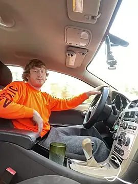 hottestcouplevaa online show from 5, 12, 2024