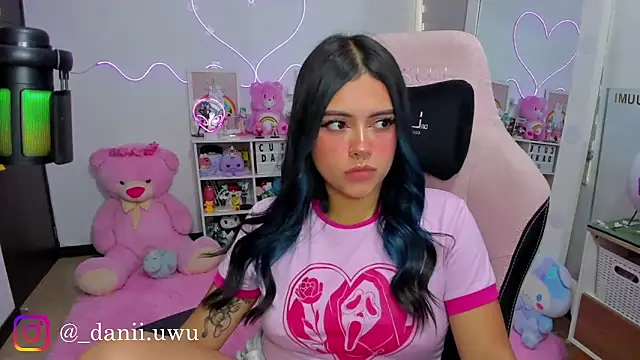 CuteDani  online show from 24, 3, 2026