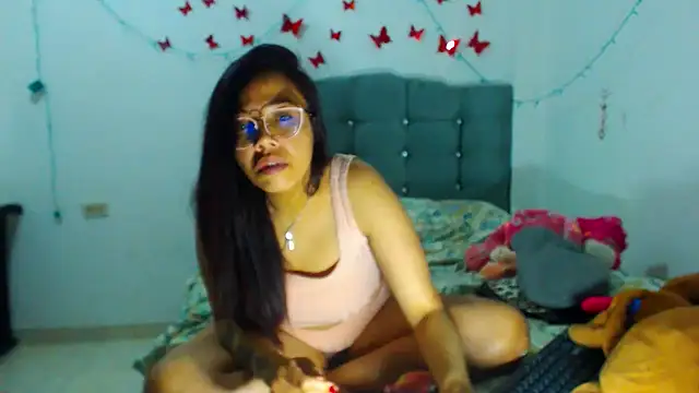 Snapshot of AmaraRoberts420 chatting on 23, 1, 2025 AmaraRoberts420 online show from 23, 1, 2025