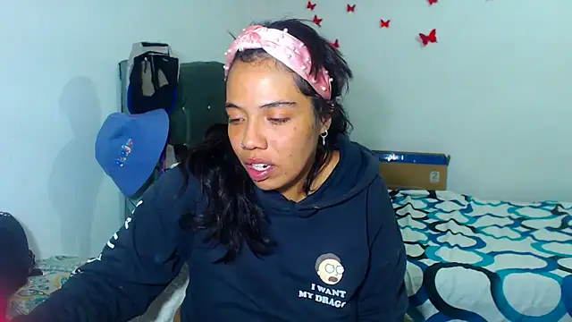 Snapshot of AmaraRoberts420 chatting on 23, 11, 2025 AmaraRoberts420 online show from 23, 11, 2025