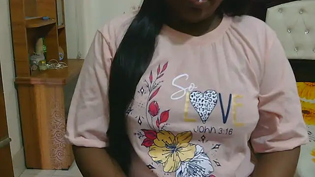Snapshot of esita_1212 chatting on 1, 5, 2026 esita 1212 online show from 1, 5, 2026