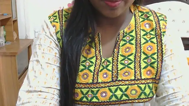 Snapshot of esita_1212 chatting on 2, 5, 2026 esita 1212 online show from 2, 5, 2026