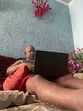 Dick 6inches online show from 22, 3, 2026