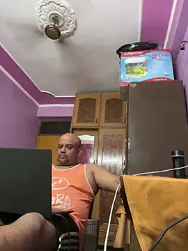 Snapshot of Dick_6inches chatting on 25, 4, 2026 Dick 6inches online show from 25, 4, 2026