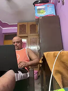 Snapshot of Dick_6inches chatting on 3, 5, 2026 Dick 6inches online show from 3, 5, 2026