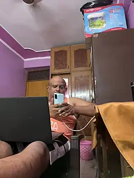 Snapshot of Dick_6inches chatting on 4, 5, 2026 Dick 6inches online show from 4, 5, 2026