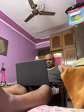 Snapshot of Dick_6inches chatting on 7, 6, 2026 Dick 6inches online show from 7, 6, 2026