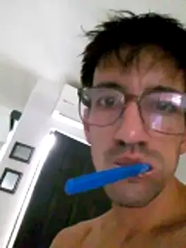 Snapshot of __420__ chatting on 4, 11, 2025 420 online show from 4, 11, 2025