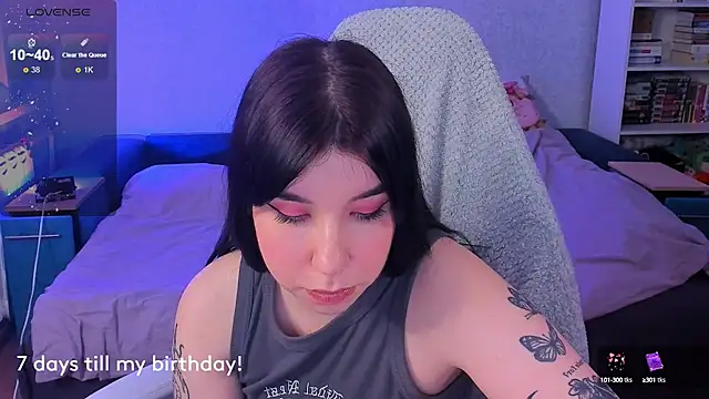 Snapshot of kellyharris chatting on 21, 2, 2025 kellyharris online show from 21, 2, 2025