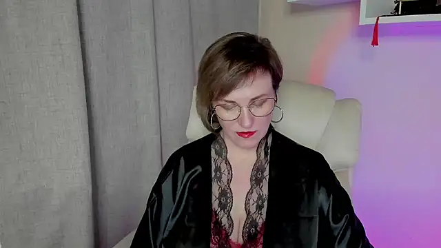 Snapshot of feliziaDesire chatting on 11, 5, 2026 feliziaDesire online show from 11, 5, 2026