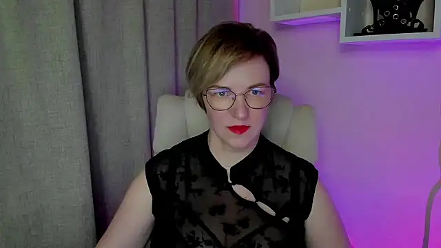 Snapshot of feliziaDesire chatting on 12, 7, 2026 feliziaDesire online show from 12, 7, 2026