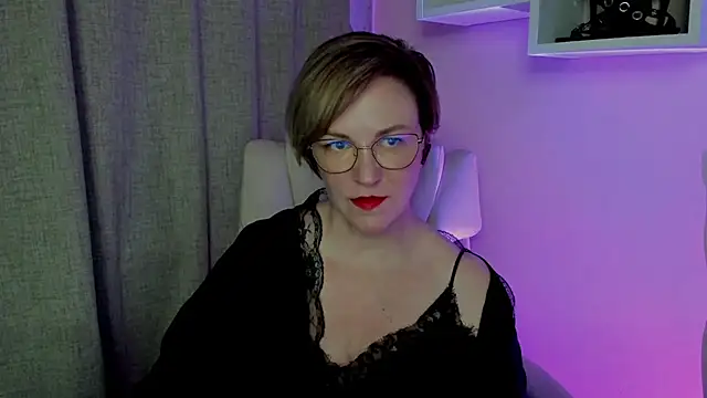 Snapshot of feliziaDesire chatting on 18, 7, 2026 feliziaDesire online show from 18, 7, 2026