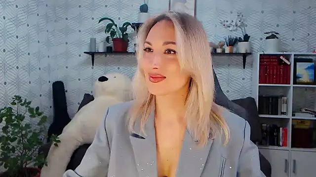 MillaXQueen online show from 25, 3, 2026