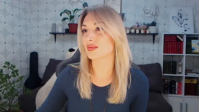 MillaXQueen online show from 27, 5, 2026