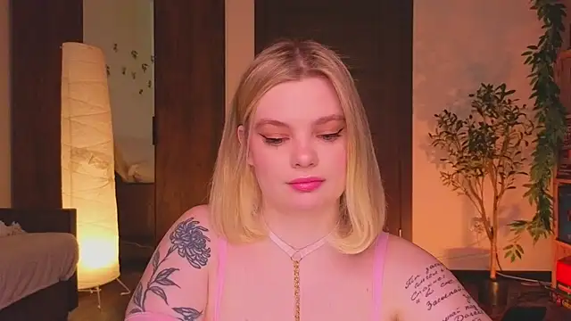 Snapshot of Hottie_Jane chatting on 17, 4, 2026 Hottie Jane online show from 17, 4, 2026