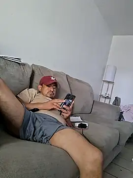 Snapshot of hungpenis210 chatting on 31, 7, 2026 hungpenis210 online show from 31, 7, 2026