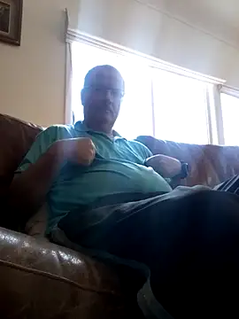 Snapshot of stiffandlubed@xh chatting on 7, 12, 2024 stiffandlubedxh online show from 7, 12, 2024