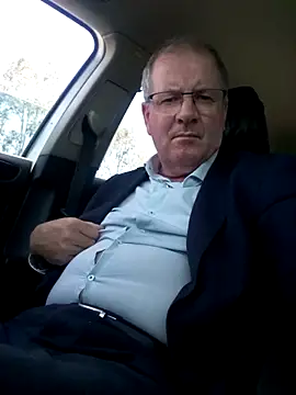 Snapshot of stiffandlubed@xh chatting on 11, 12, 2024 stiffandlubedxh online show from 11, 12, 2024