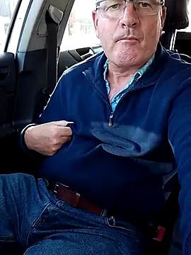 Snapshot of stiffandlubed@xh chatting on 17, 1, 2025 stiffandlubedxh online show from 17, 1, 2025