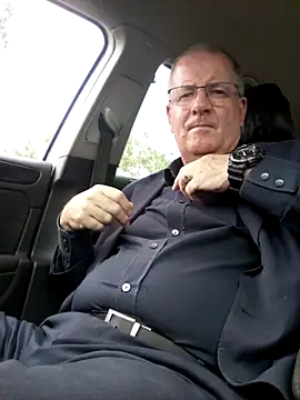 Snapshot of stiffandlubed@xh chatting on 20, 1, 2025 stiffandlubedxh online show from 20, 1, 2025