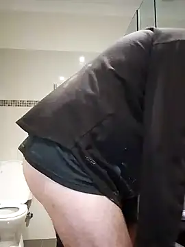 Snapshot of stiffandlubed@xh chatting on 7, 2, 2025 stiffandlubedxh online show from 7, 2, 2025