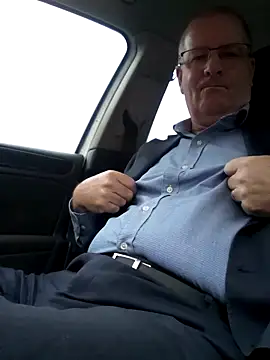 Snapshot of stiffandlubed@xh chatting on 18, 2, 2025 stiffandlubedxh online show from 18, 2, 2025