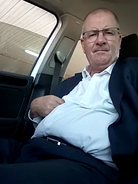 Snapshot of stiffandlubed@xh chatting on 20, 2, 2025 stiffandlubedxh online show from 20, 2, 2025