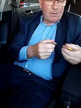 Snapshot of stiffandlubed@xh chatting on 3, 3, 2025 stiffandlubedxh online show from 3, 3, 2025