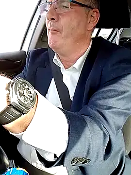 Snapshot of stiffandlubed@xh chatting on 6, 3, 2025 stiffandlubedxh online show from 6, 3, 2025