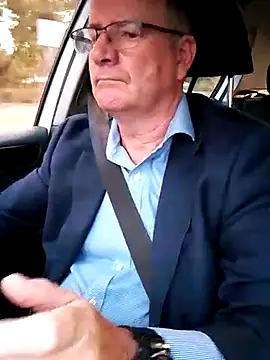 Snapshot of stiffandlubed@xh chatting on 10, 3, 2025 stiffandlubedxh online show from 10, 3, 2025