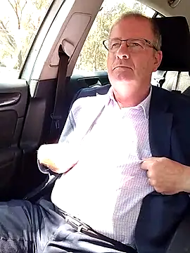 Snapshot of stiffandlubed@xh chatting on 18, 3, 2025 stiffandlubedxh online show from 18, 3, 2025