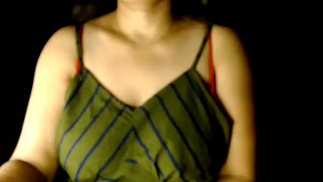 Snapshot of janifer001 chatting on 29, 4, 2026 janifer001 online show from 29, 4, 2026