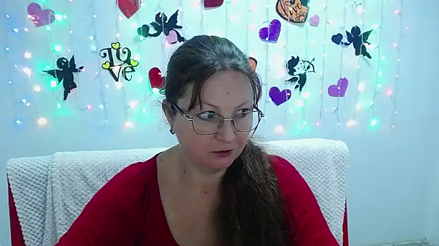 VanessaHotts online show from 30, 1, 2025