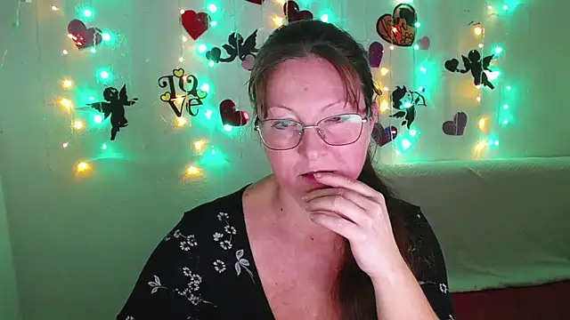 VanessaHotts online show from 31, 1, 2025