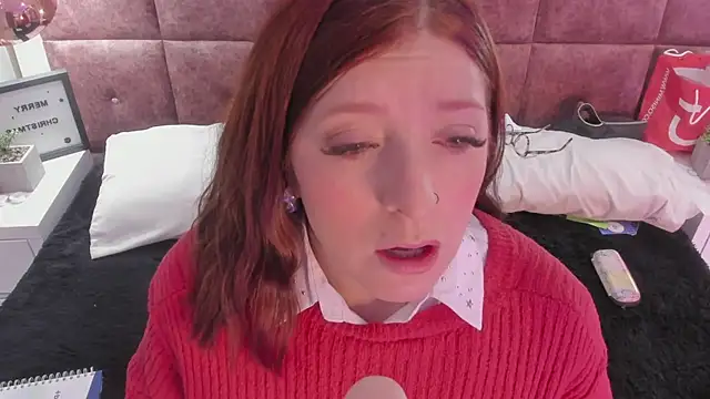 Snapshot of JulietaAlves chatting on 18, 1, 2025 JulietaAlves online show from 18, 1, 2025