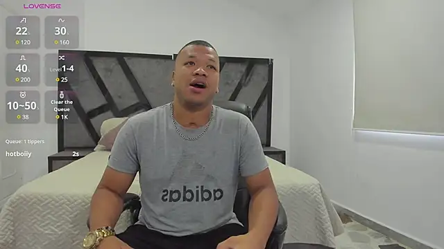 AnnieAndStefan online show from 22, 2, 2025