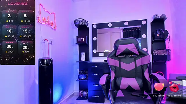 miss kitty online show from 15, 11, 2025