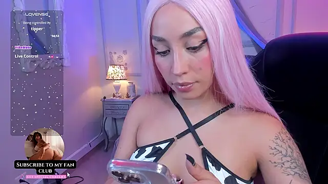 Snapshot of maggietime chatting on 2, 12, 2024 maggietime online show from 2, 12, 2024