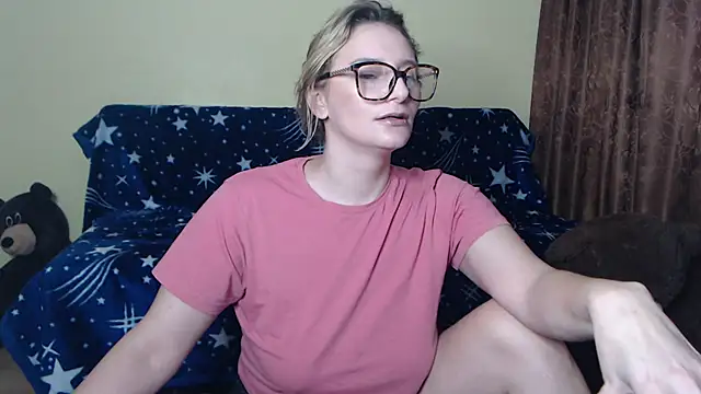 alicesweet21 online show from 25, 2, 2025