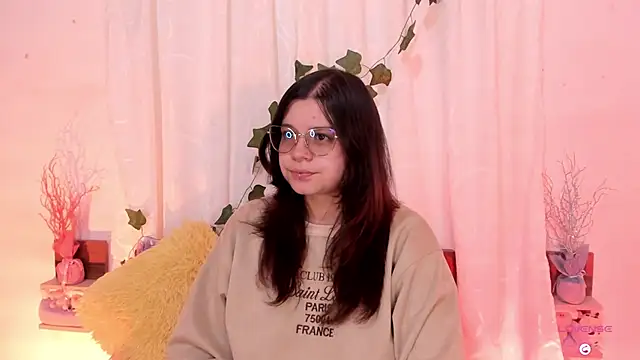 Mey moon online show from 28, 2, 2025