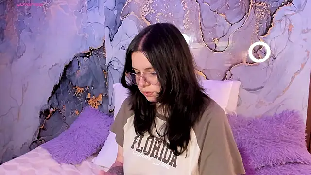 Mey moon online show from 13, 2, 2026