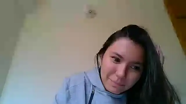 Snapshot of _andygirl chatting on 15, 12, 2024 andygirl online show from 15, 12, 2024