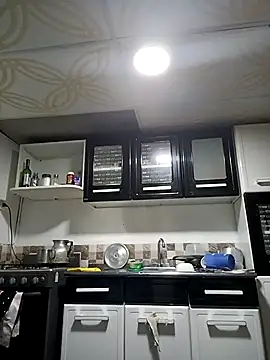 Snapshot of Piafisher1 chatting on 25, 2, 2025 Piafisher1 online show from 25, 2, 2025