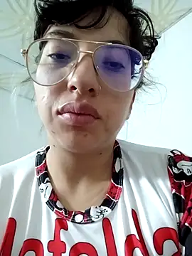 Snapshot of Piafisher1 chatting on 17, 3, 2025 Piafisher1 online show from 17, 3, 2025