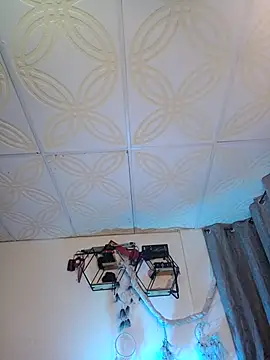 Snapshot of Piafisher1 chatting on 1, 10, 2025 Piafisher1 online show from 1, 10, 2025