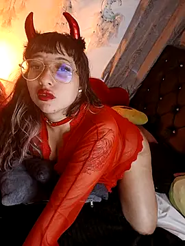 Snapshot of Piafisher1 chatting on 5, 10, 2025 Piafisher1 online show from 5, 10, 2025