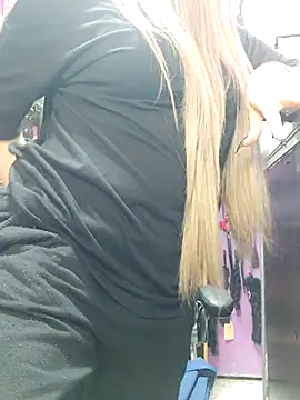 TamySweetness online show from 20, 2, 2025